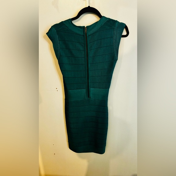 French Connection bandage dress. - Picture 2 of 3